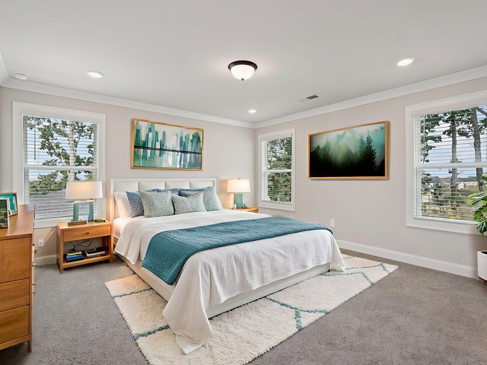 5055 Paravicini Place (Dallas Basement)