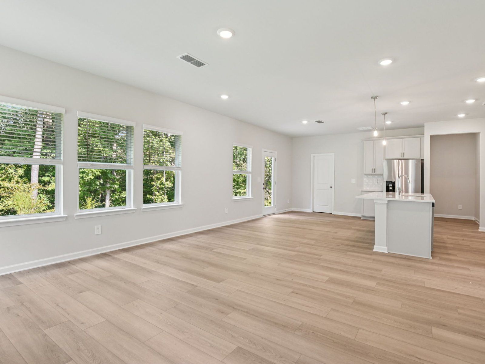 The Brentwood floorplan with the Fresh Harbor interior package.