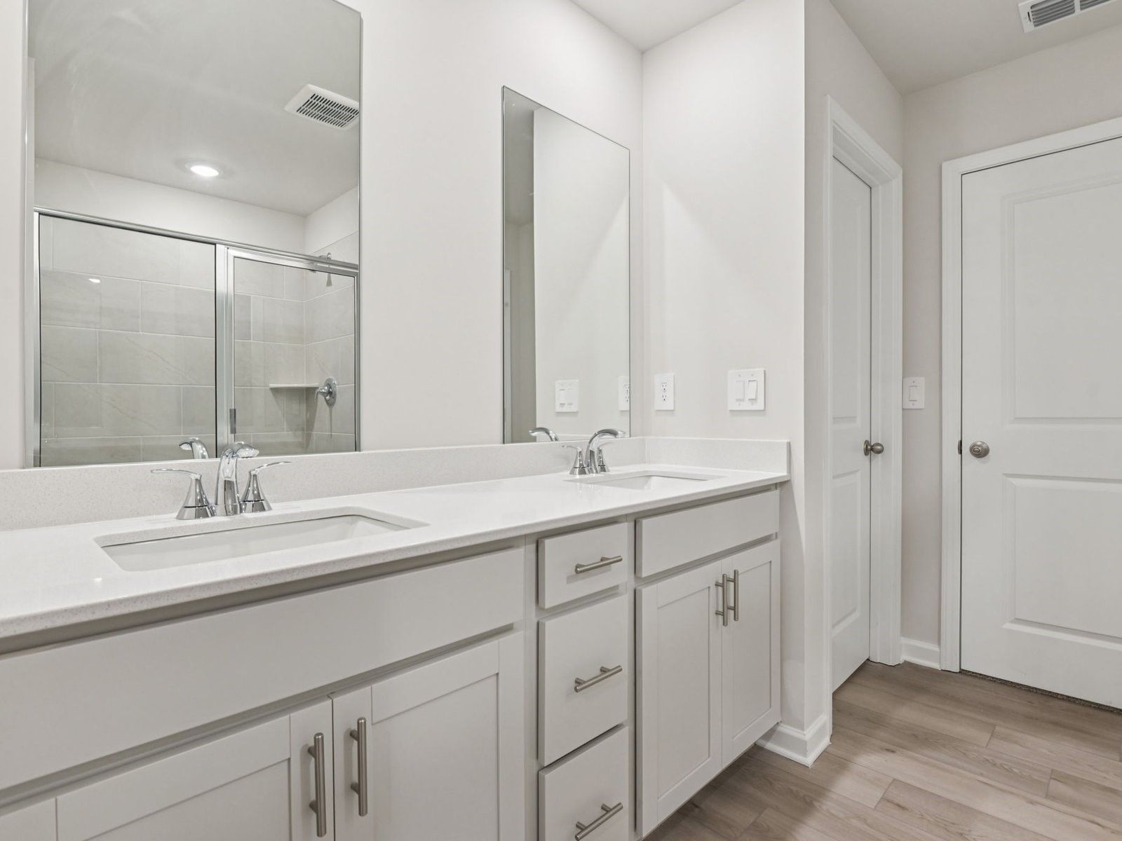 The Brentwood floorplan with the Fresh Harbor interior package.