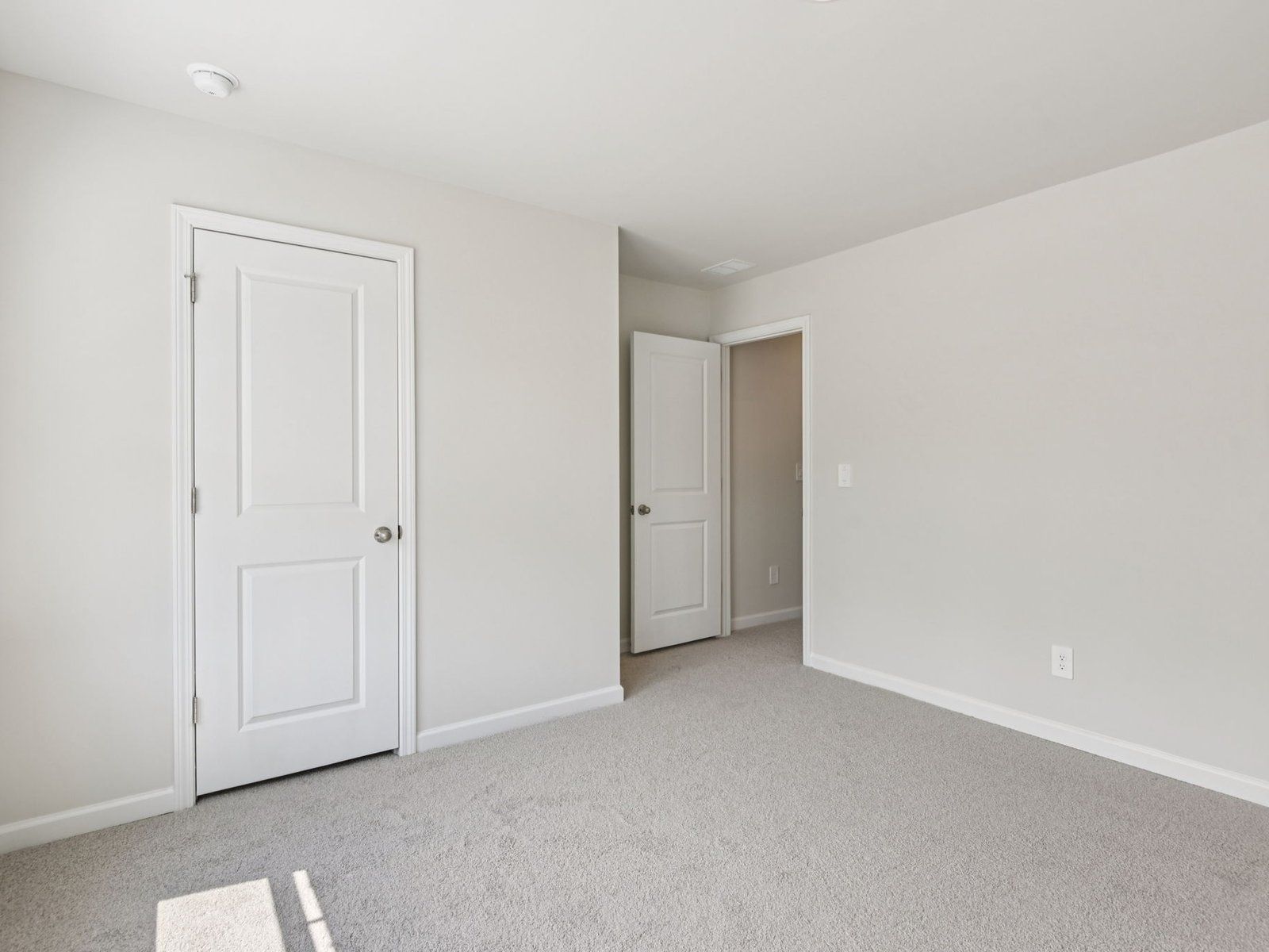 The Brentwood floorplan with the Fresh Harbor interior package.