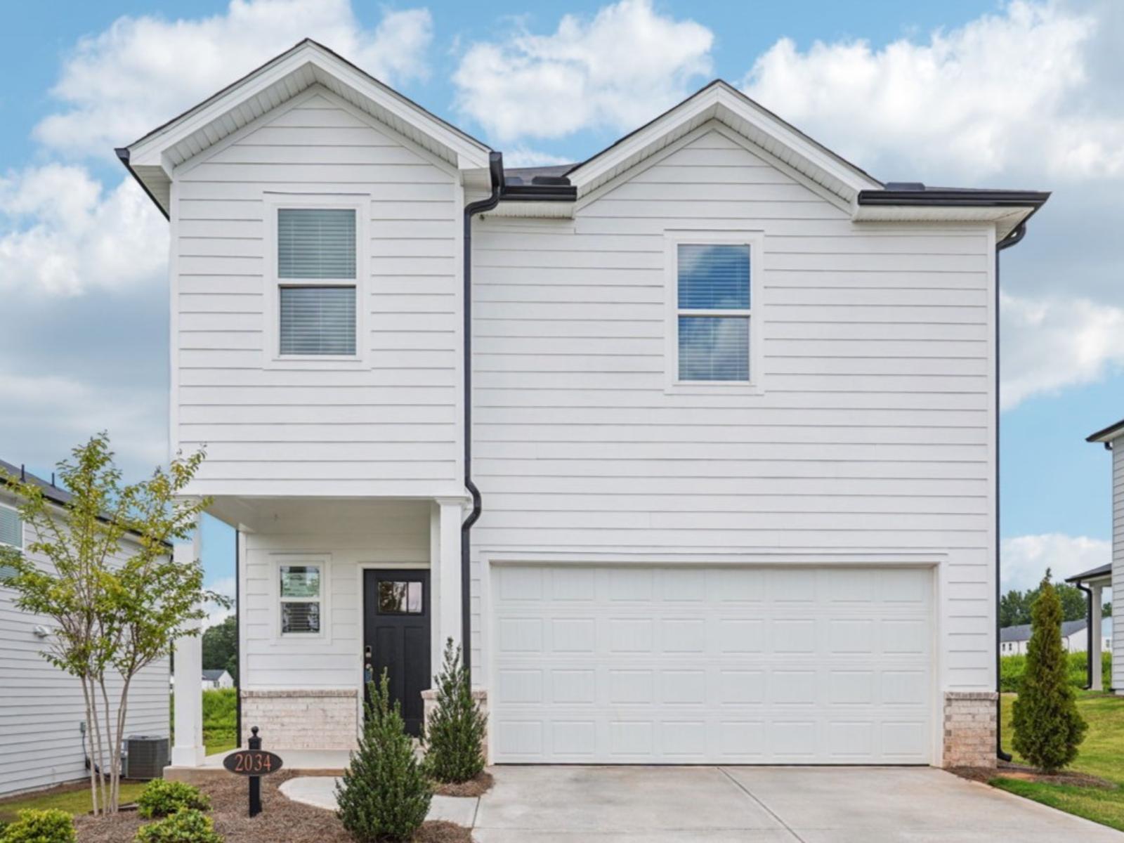 Lennon - Avalon - Reserve Series: Conyers, Georgia - Meritage Homes