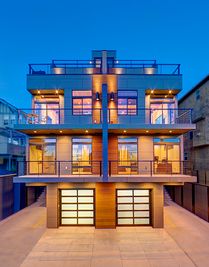 MetroStructure por MetroStructure en Seattle-Bellevue Washington