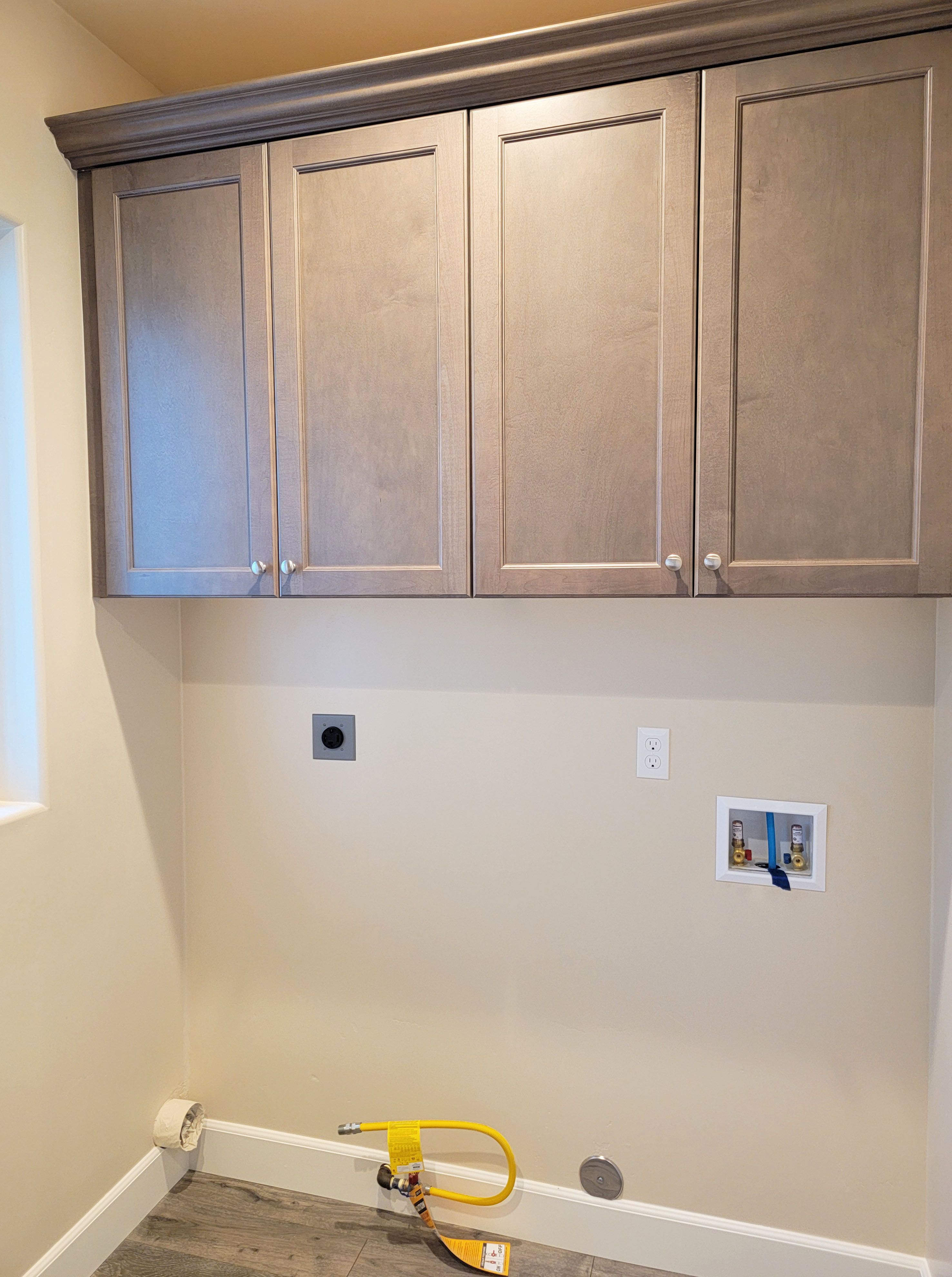 Photo shows different floor plan from same community