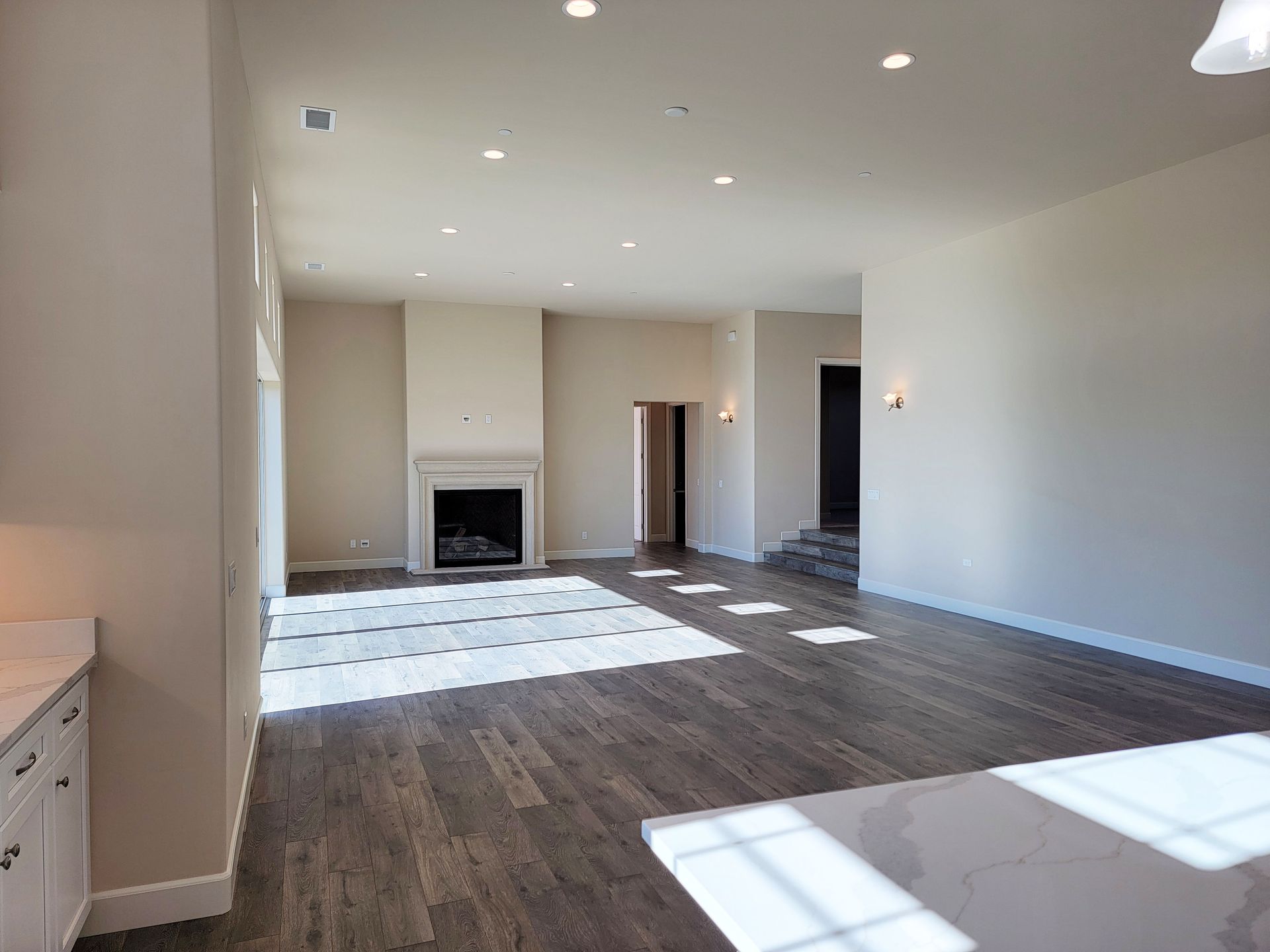 Photo shows different floor plan from same community