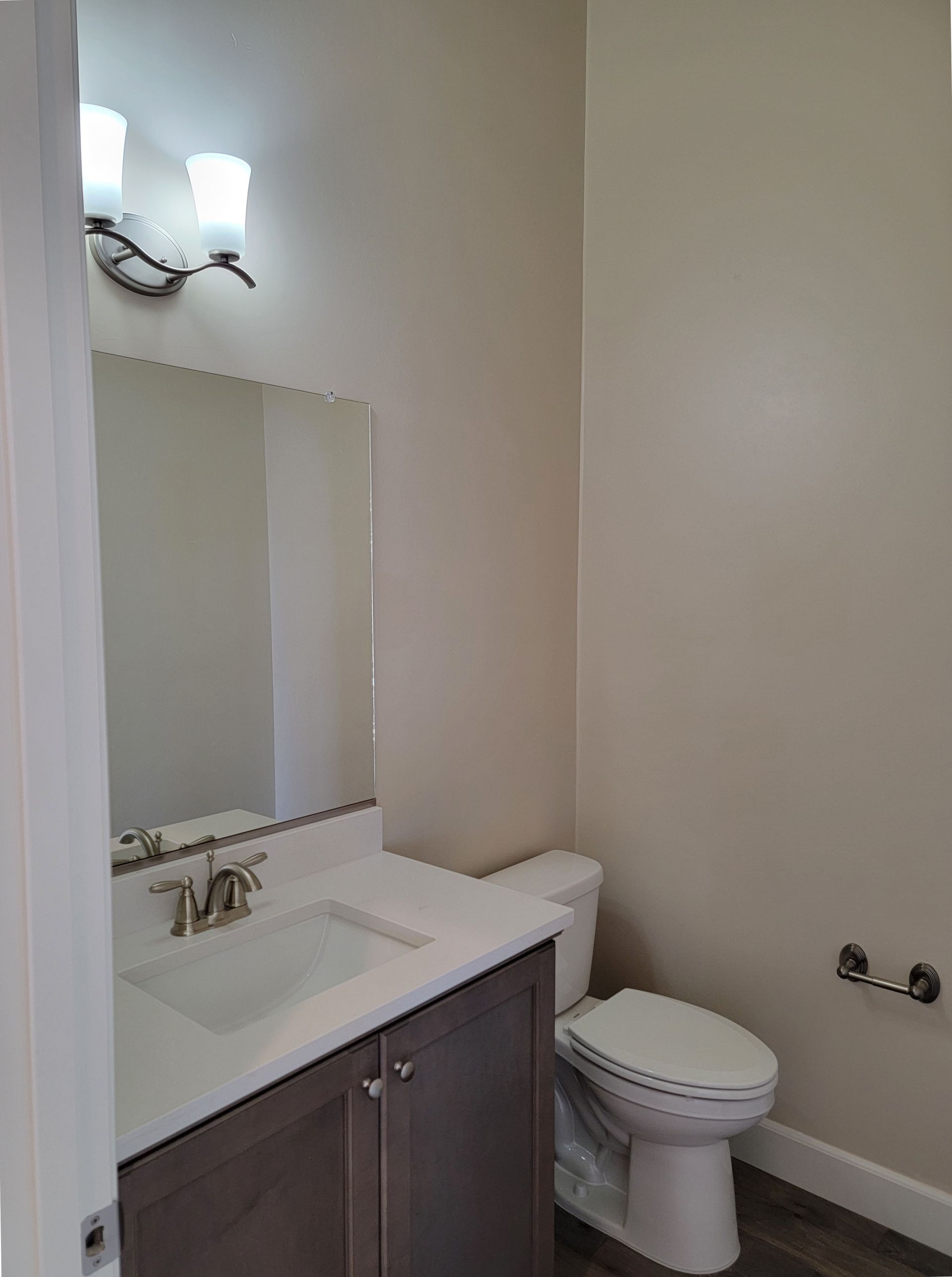 Photo shows different floor plan from same community