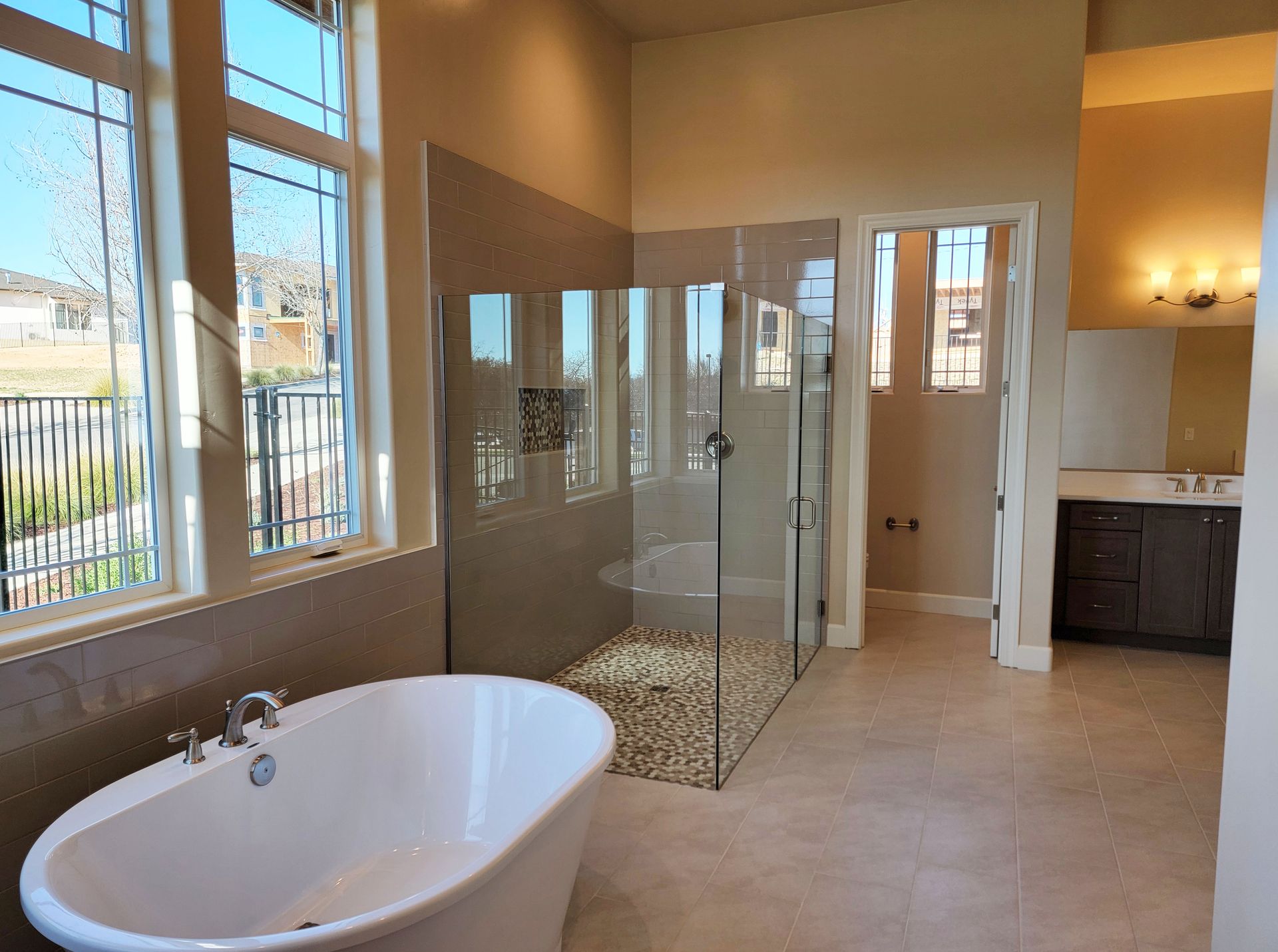 Photo shows different floor plan from same community