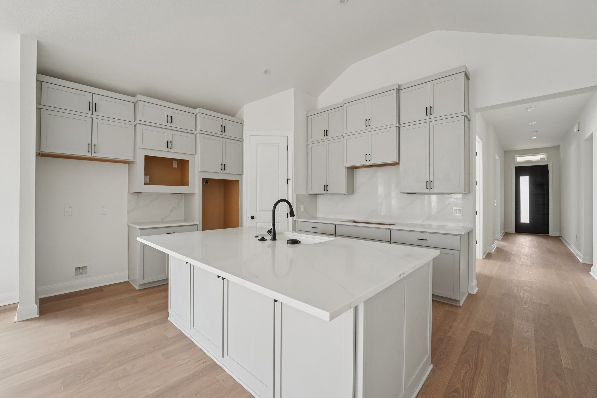 351 San Saba Drive (Marfa)