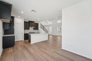 319 Young Street (Conchos)