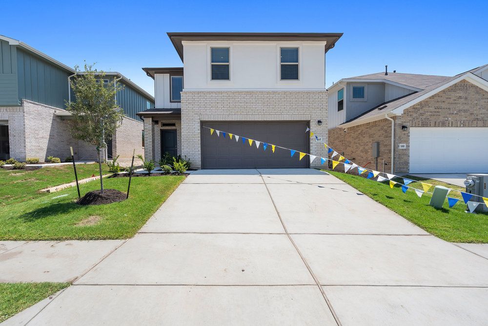 156 White Horses Drive (Carson)