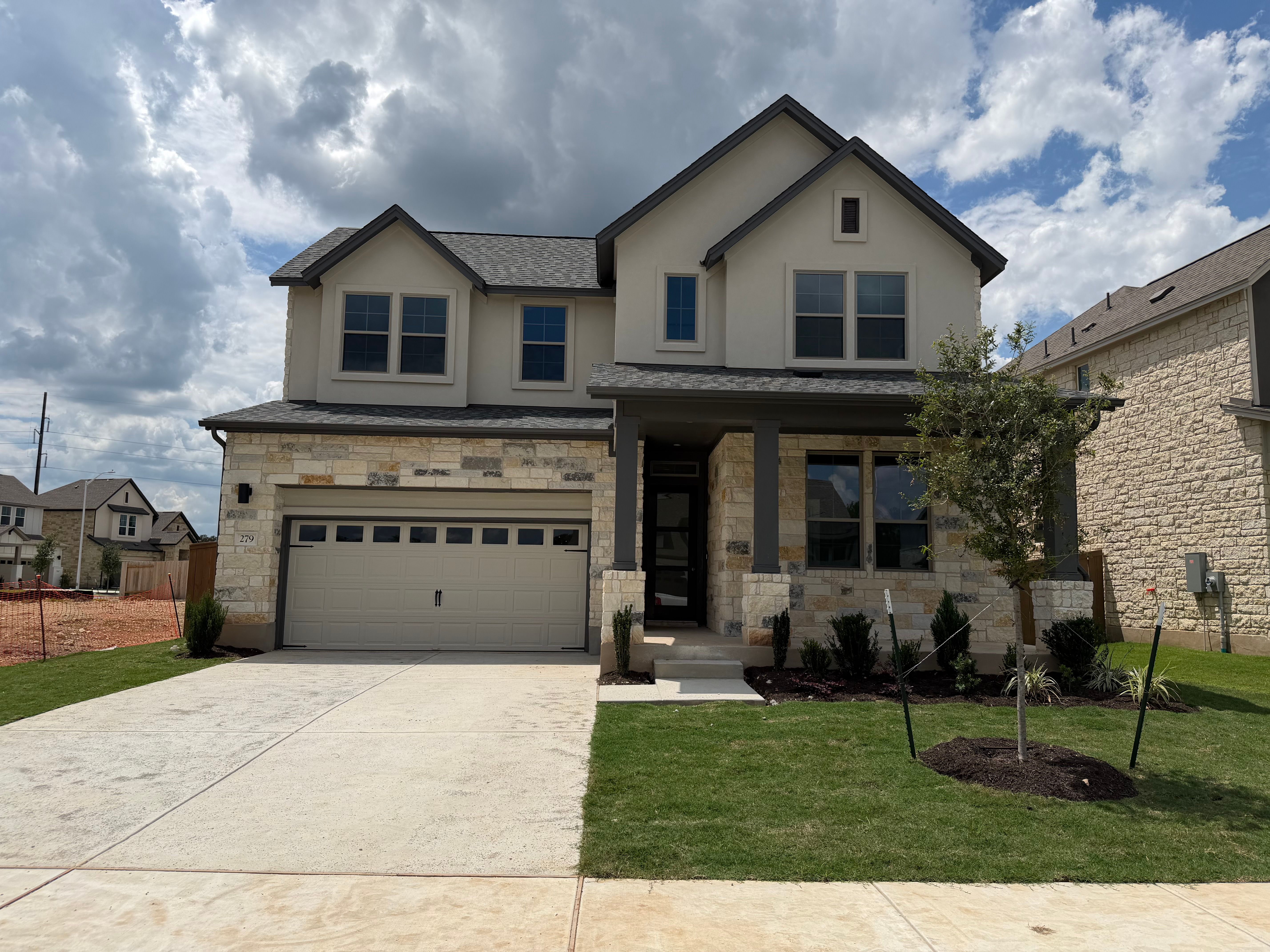 Henley - Persimmon: Buda, Texas - Milestone Community Builders 