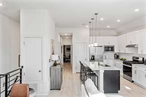 Koenig Townhomes - Austin, TX