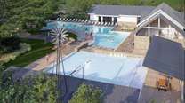 Persimmon por Milestone Community Builders en Austin Texas