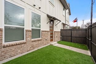 Congress - Koenig Townhomes: Austin, Texas - Milestone Community Builders