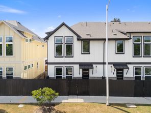 200 W 56th St  1104 (Congress)