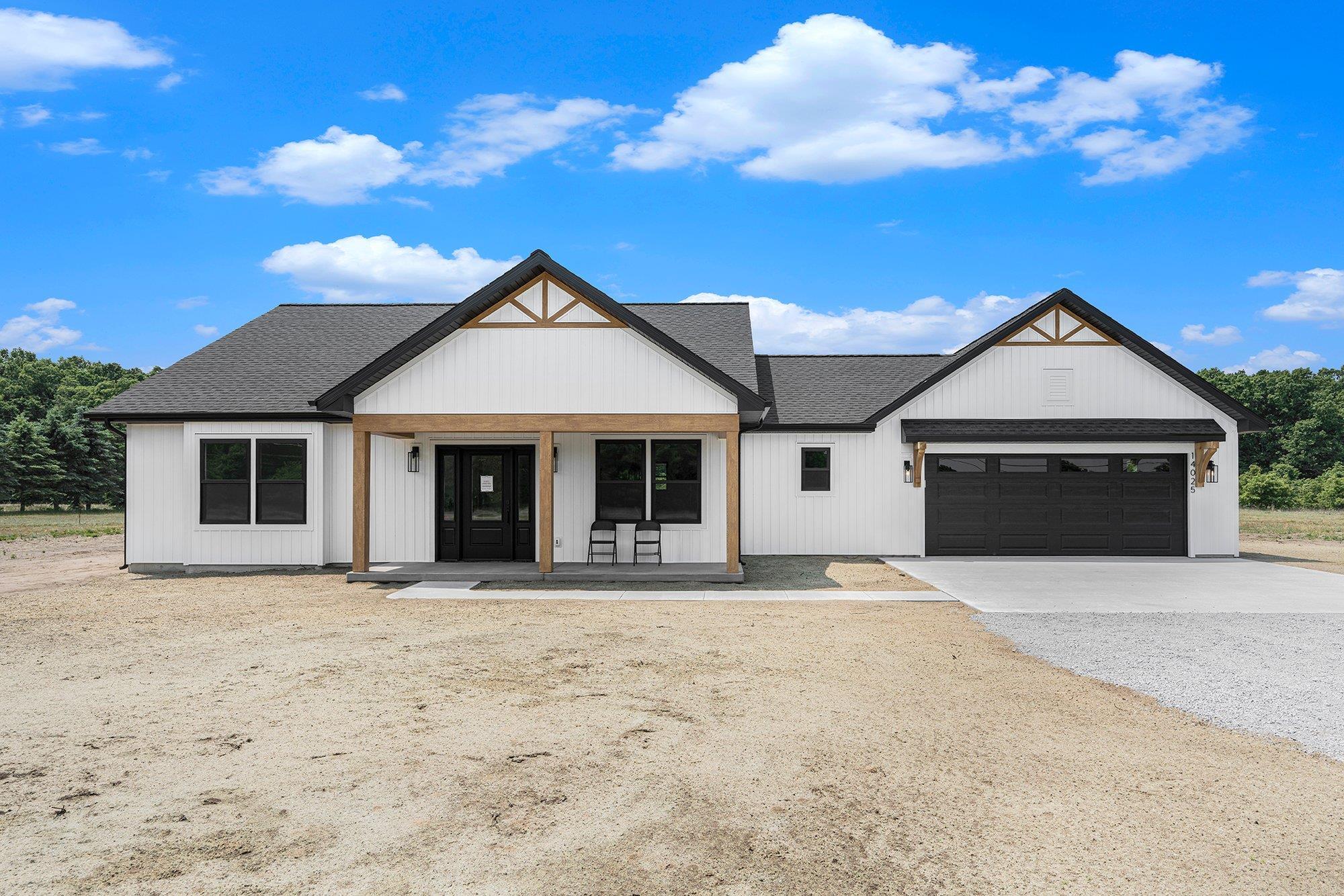 Miles Builders INC - : Coopersville, MI