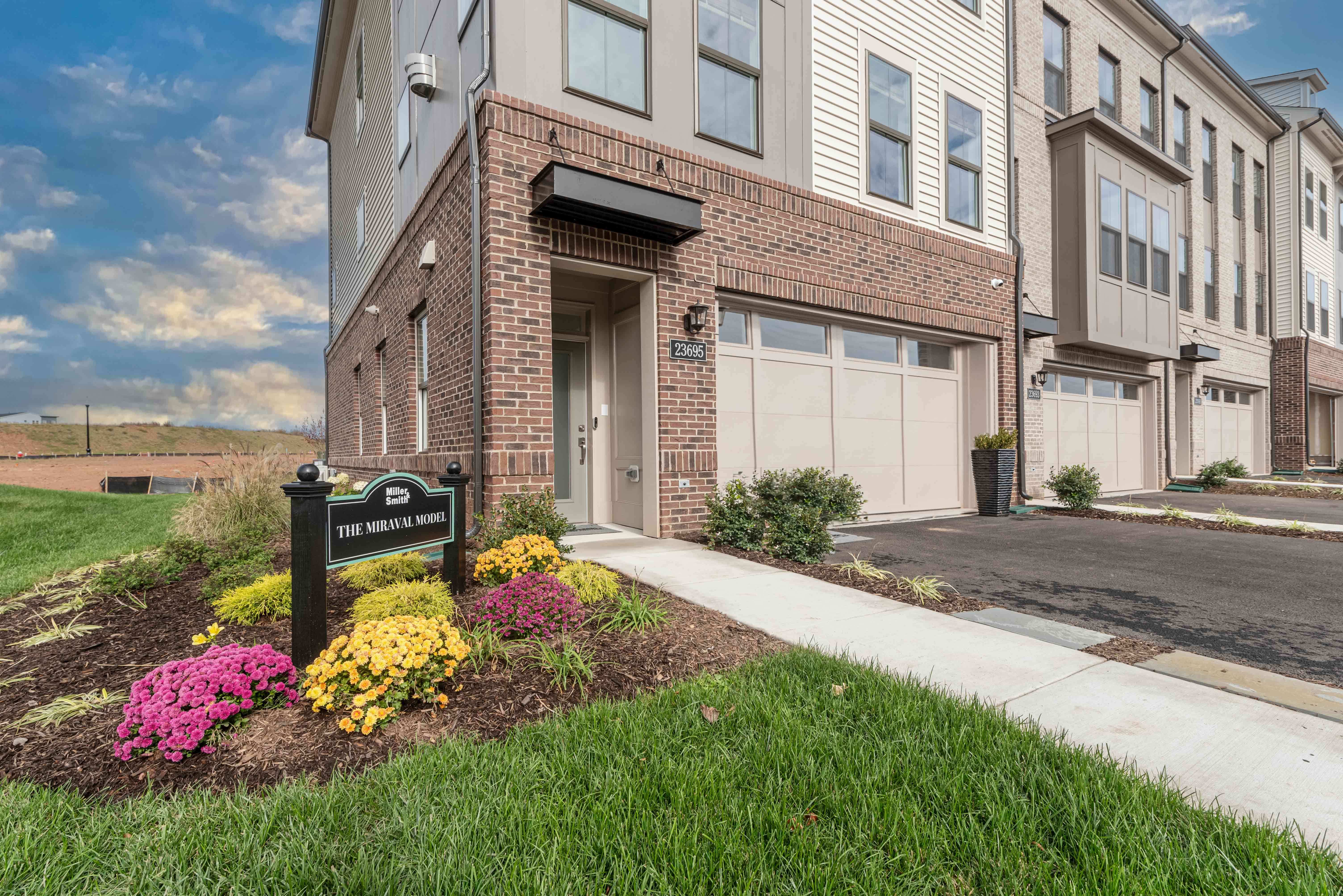 23695 Hardesty Terrace. Ashburn, VA 20148