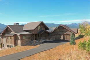 Millworks Constructions Services, LLC por Millworks Constructions Services, LLC en Summit-Rocky Mountains Colorado