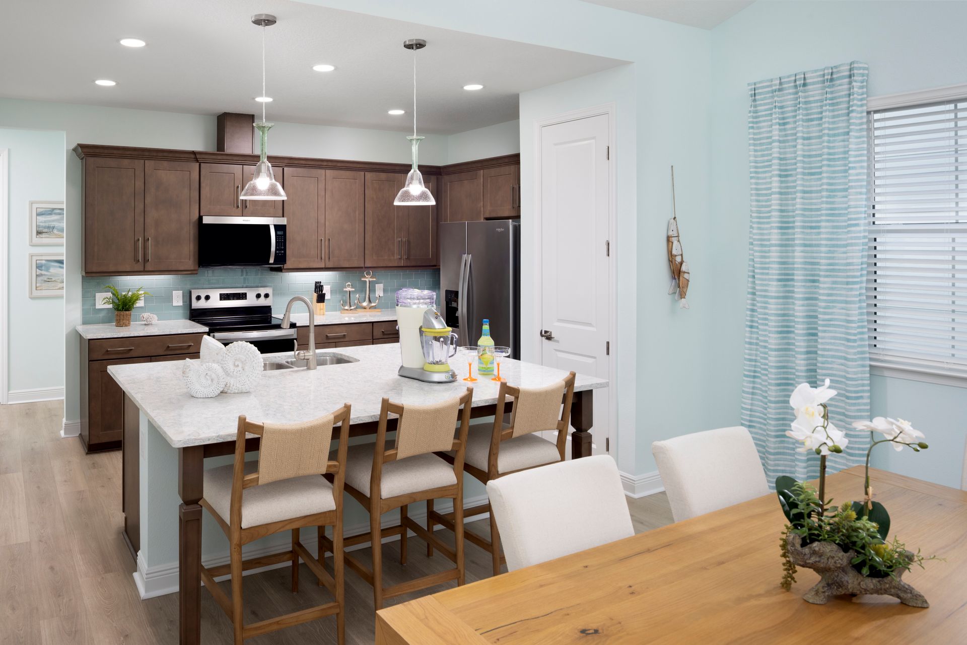 Mango Kitchen