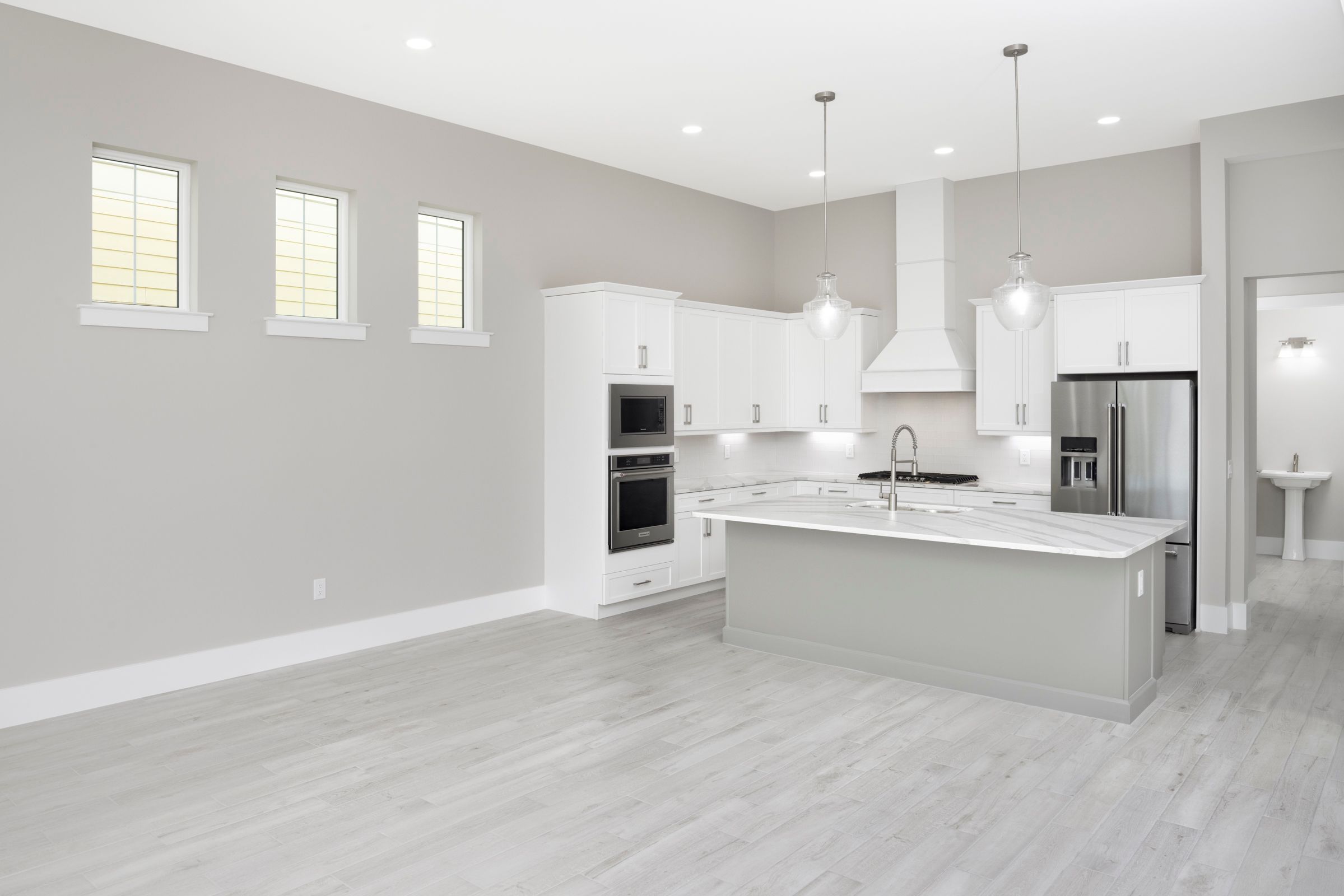 Grand Mainsail Dining Rm