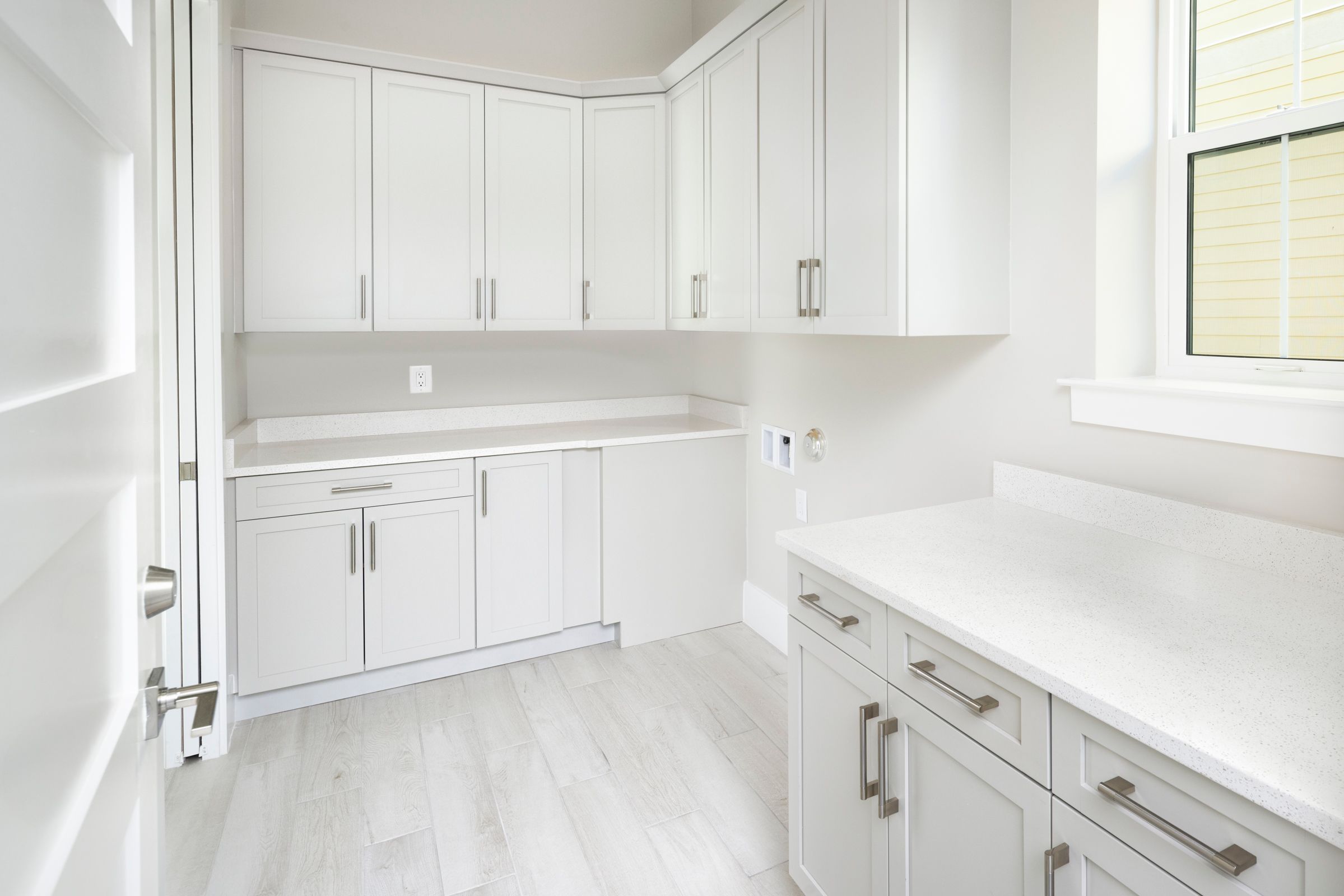 Grand Mainsail Laundry