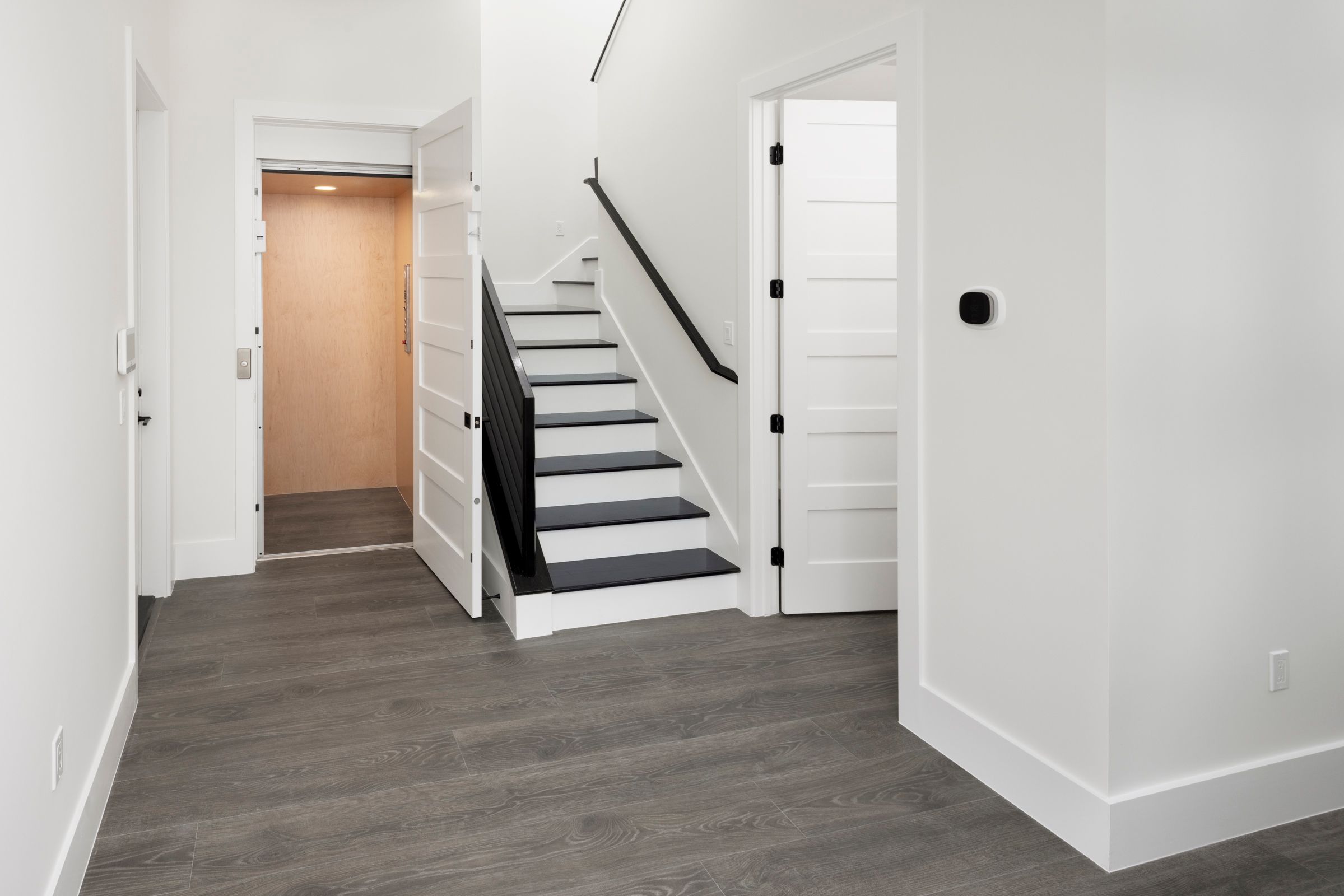 Grand Spinnaker Elevator