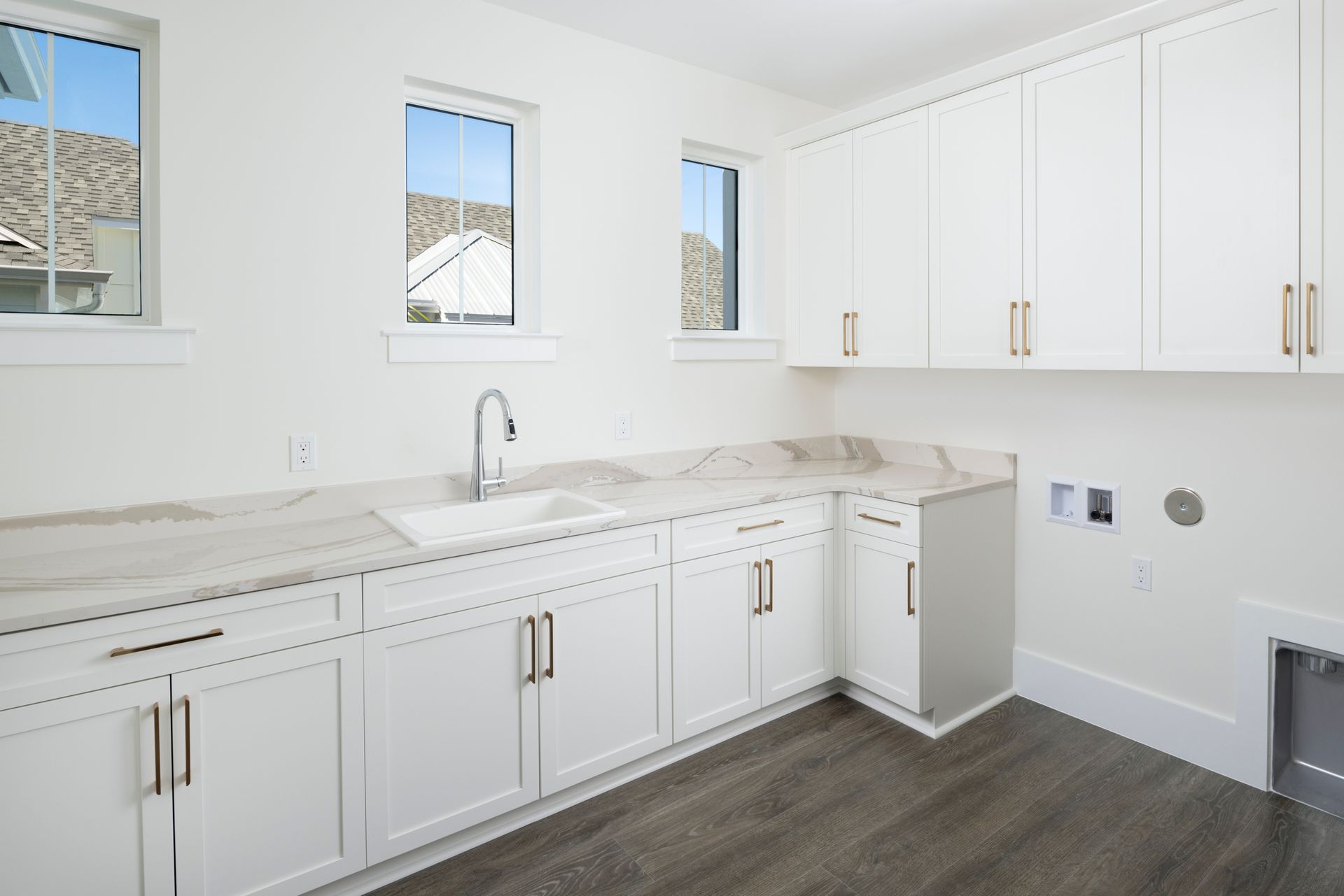 Grand Spinnaker Laundry