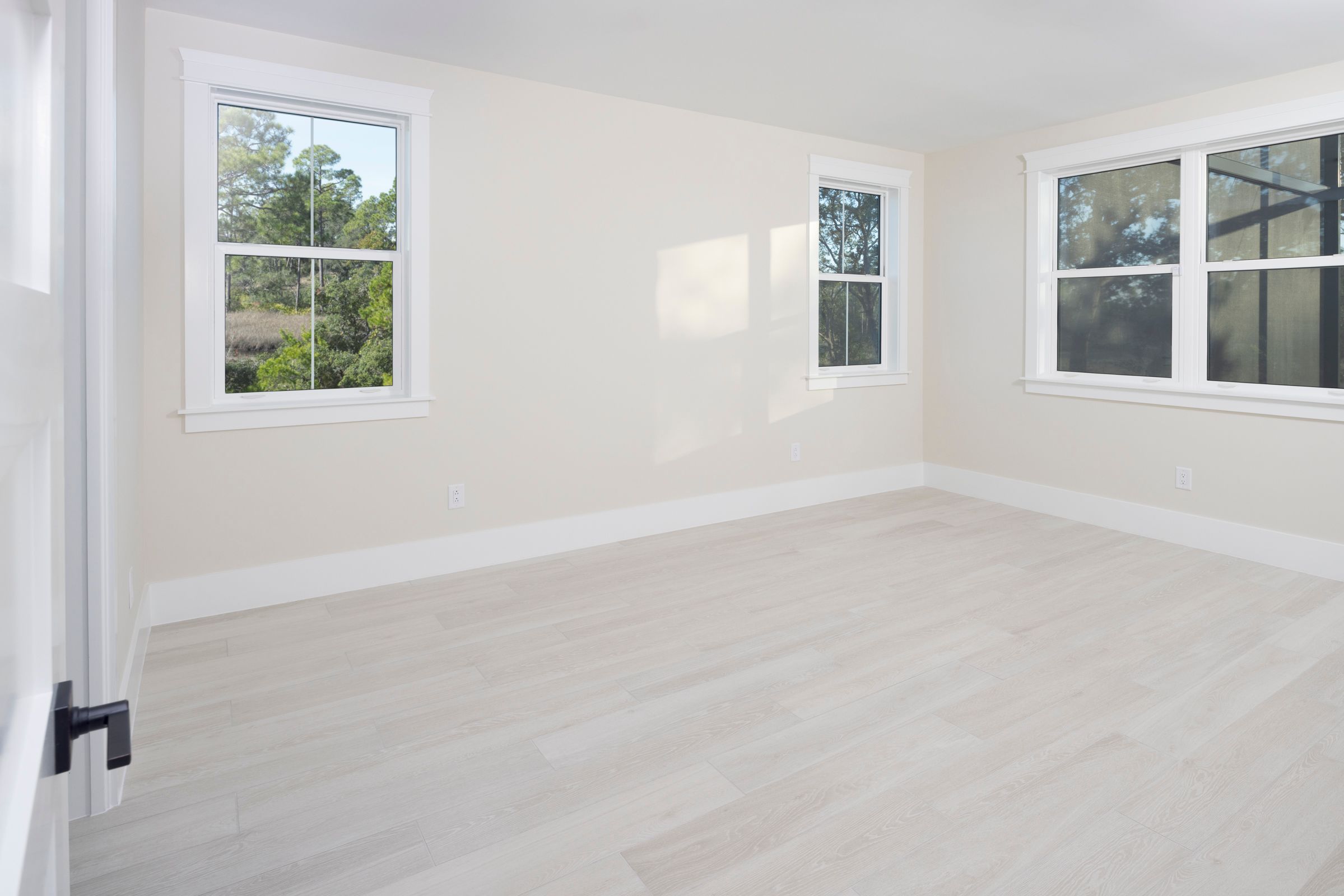 Grand Wayfarer Ensuite Guest Bedroom