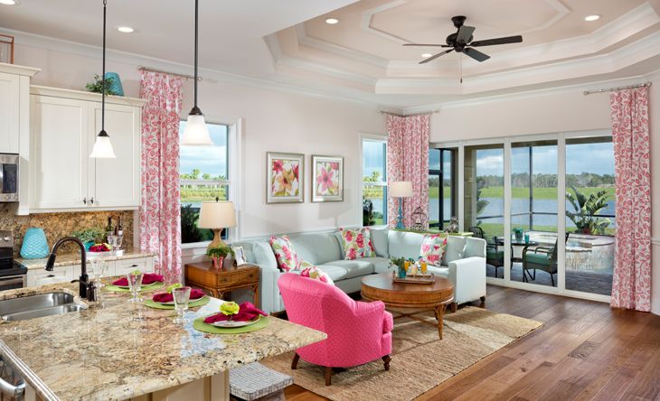 Buttonwood Collection