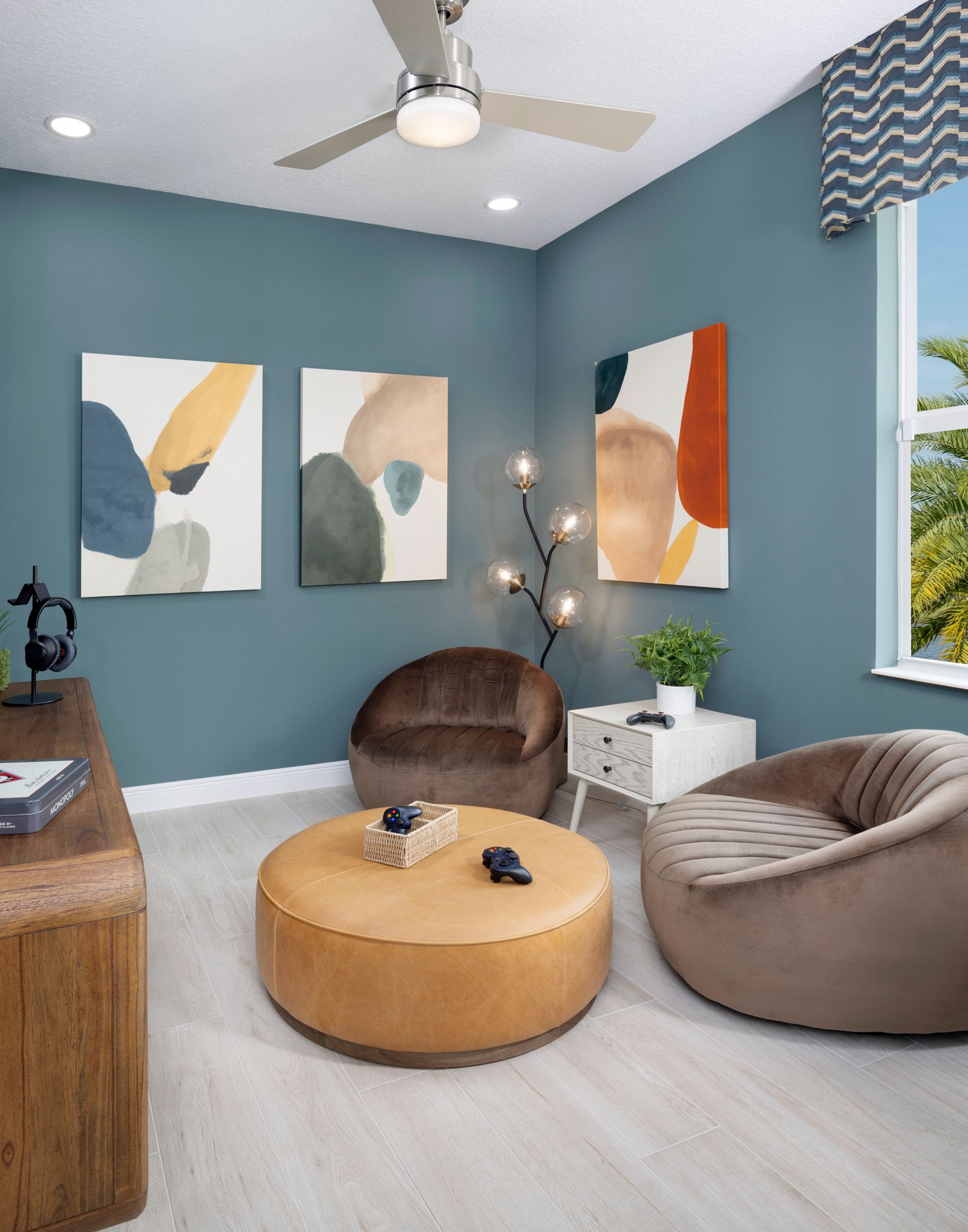 Guest Bedroom/Den