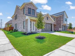 Catherine - Royal Court: Frisco, Texas - Monarch Homes