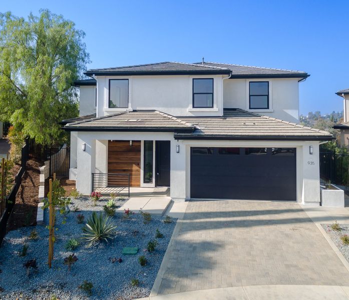 939 N Staley Lane. Los Angeles, CA 90042