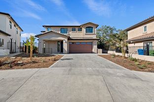 Residence 1 - Arroyo Ridge: Los Angeles, California - Monte Vista Homes