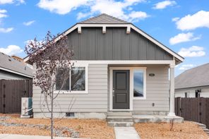 3998 SW Obsidian Ave (Florence Origin)