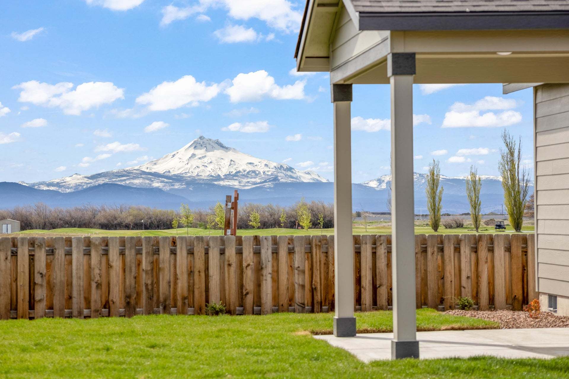 McKenzie Side Patio with Mountain Views