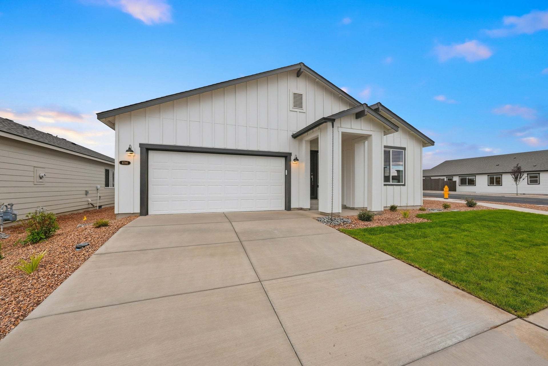 4098 SW Pumice Ave. (Charity)