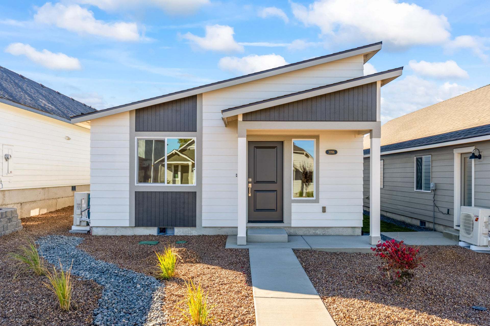 Astoria - Feather Ridge: Redmond, Oregon - MonteVista Homes