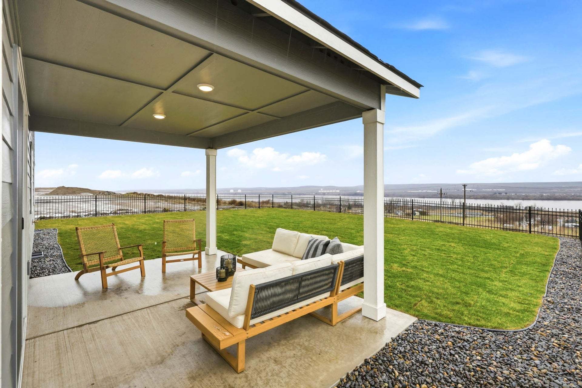 Thielsen Covered patio and backyard