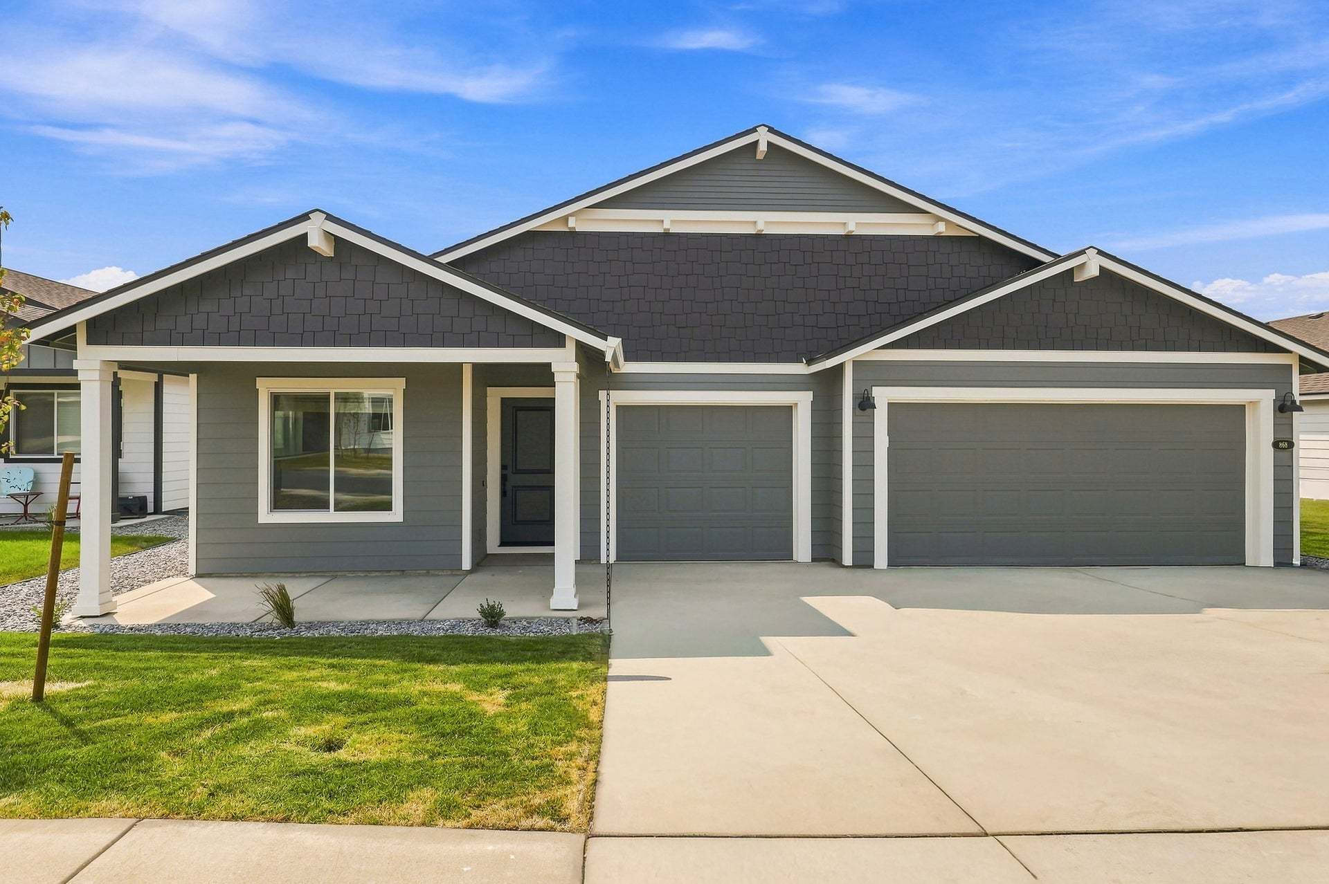868 E Kinsley Ave (Hope) Imagen