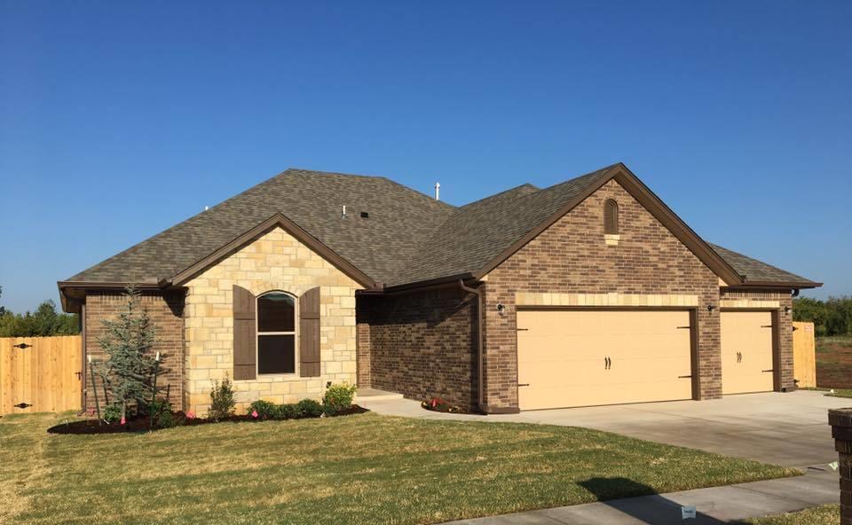 casa en Montgomery Homes Inc por Montgomery Homes