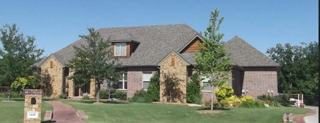 casa en Moody Custom Homes por Moody Custom Homes