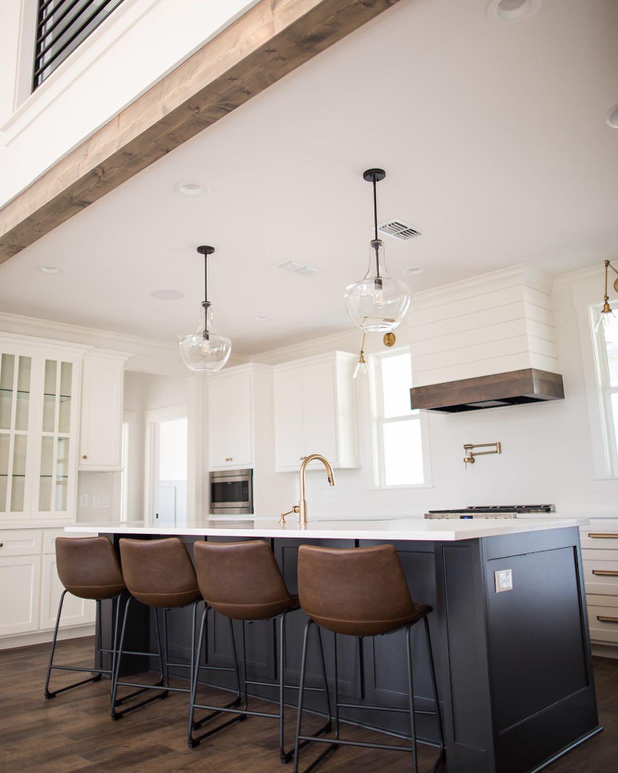 casa en Moore Custom Homes por Moore Custom Homes