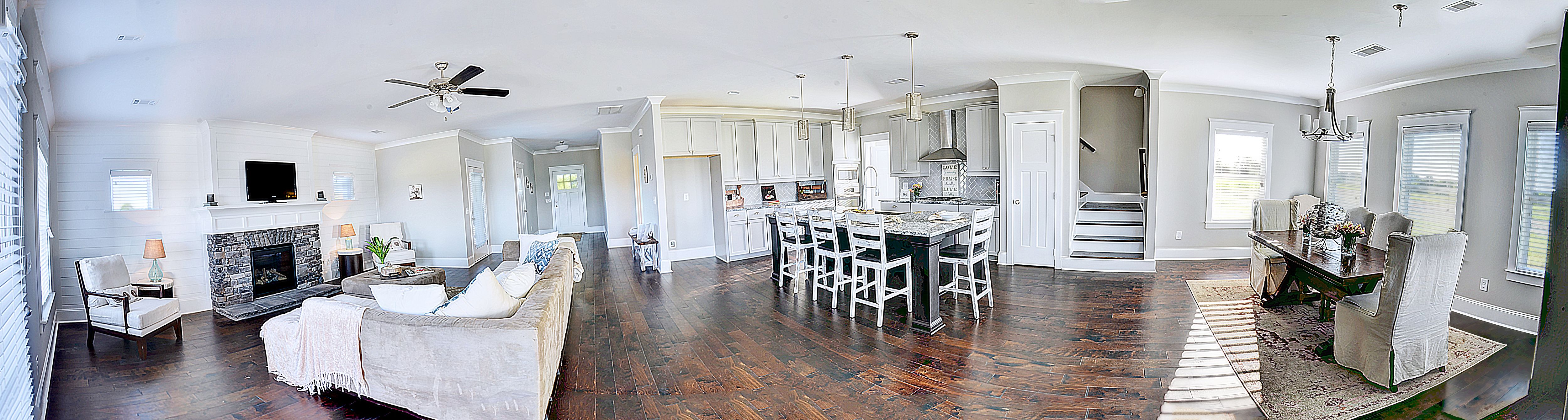 Panoramic of Main Floor