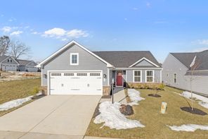 15 Gunnison Drive (Grand Cayman w/ Basement)