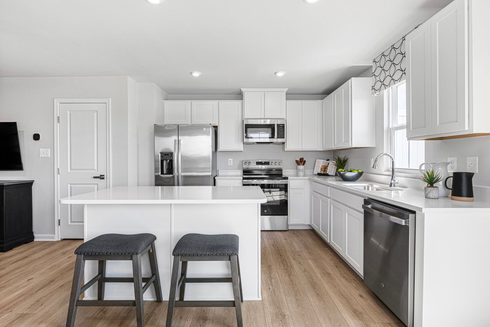 Pine - Westcott Townhomes: Lockport, New York - Ryan Homes