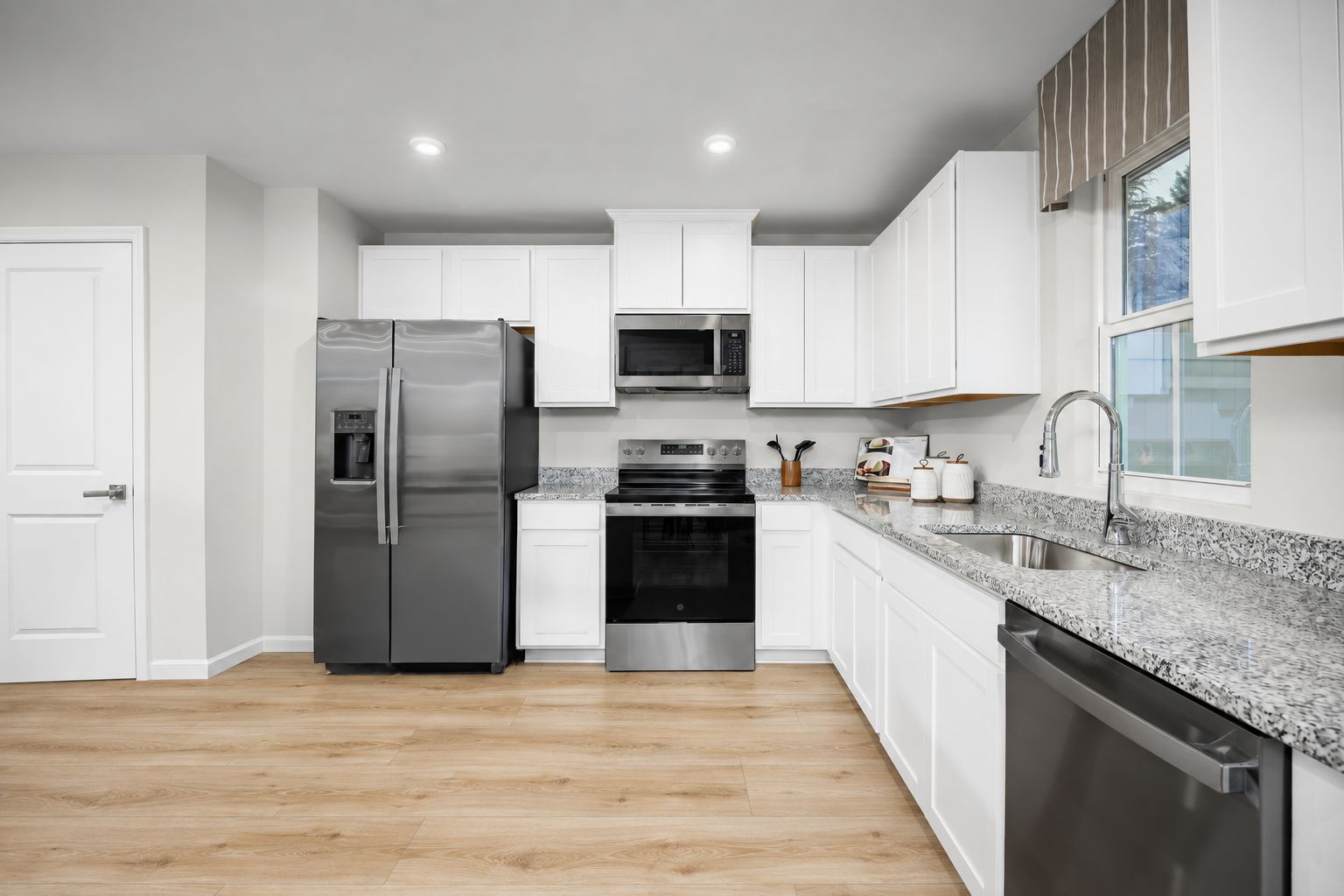 Pine - Rivers Edge Townhomes: West Henrietta, New York - Ryan Homes