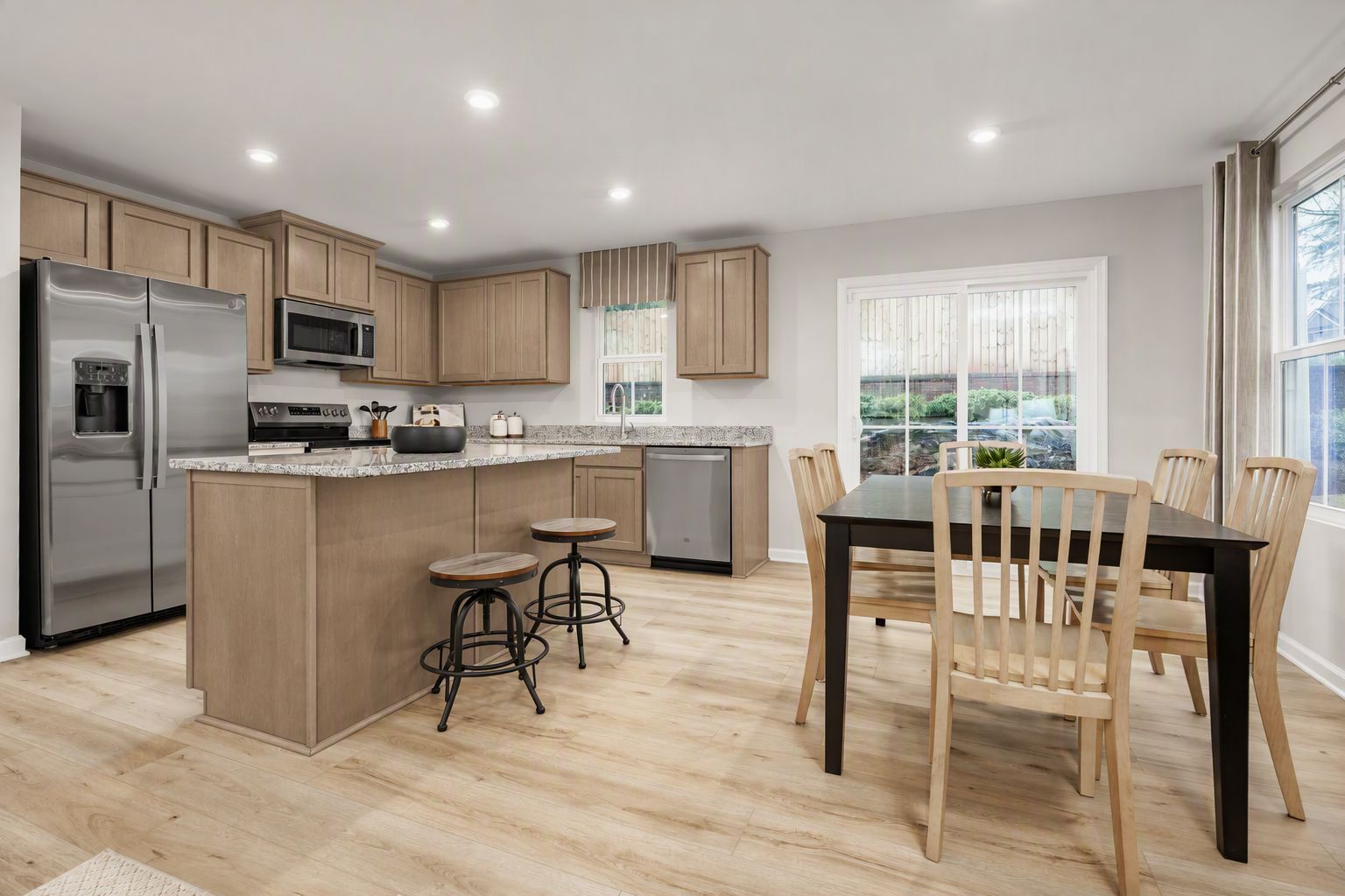 Pine - Renaissance Court: Ontario, New York - Ryan Homes