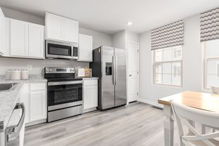 Spencer - Bloom Village Townhomes: Montgomery Village, District Of Columbia - Ryan Homes