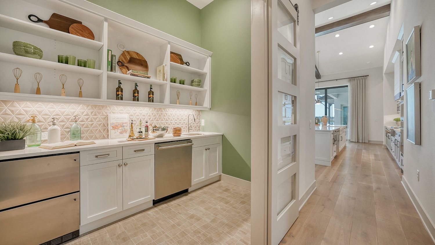 17809 Signature Place. Lakewood Ranch, FL 34202