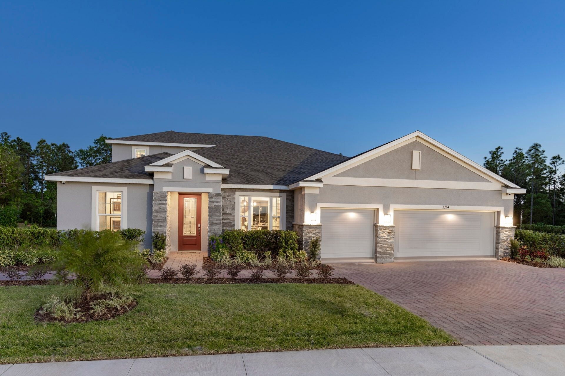 Bargrove Estates por Risewell Homes en Orlando Florida