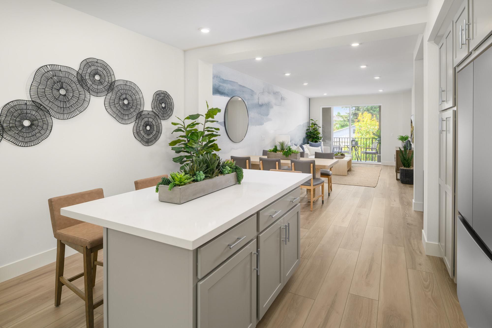 2315 Stanford St. Alameda, CA 94501